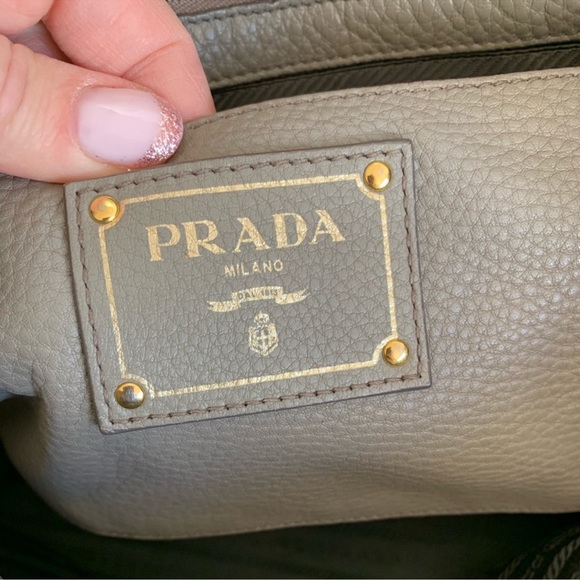 Prada Sacca - Picture 8 of 9